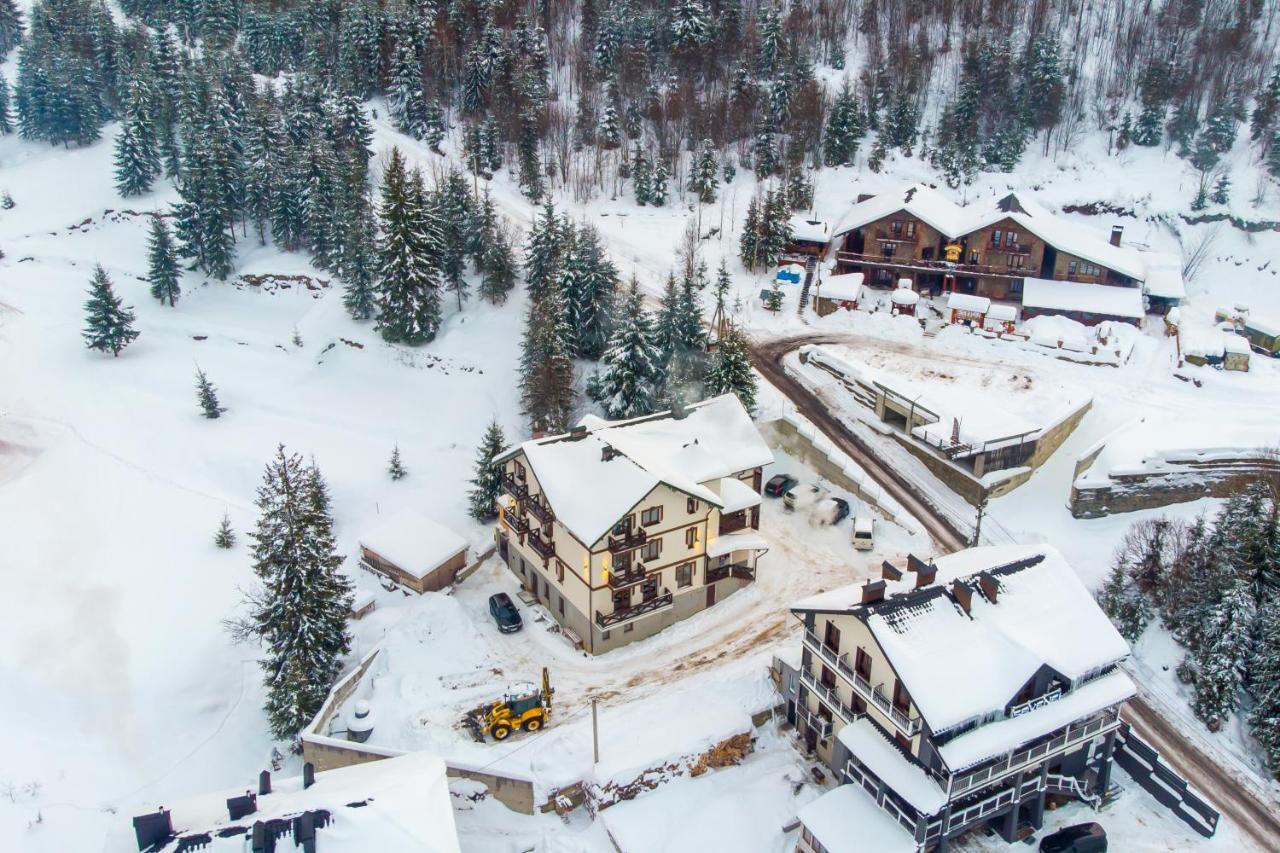 Hotel Князів Двір Bukovel Exterior foto